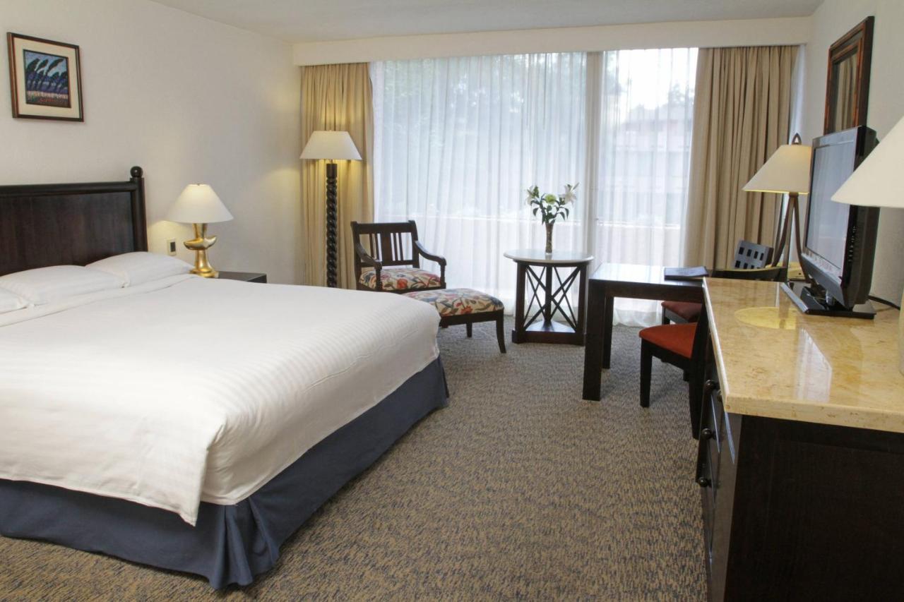 Marriott Puebla Hotel Meson Del Angel Dış mekan fotoğraf